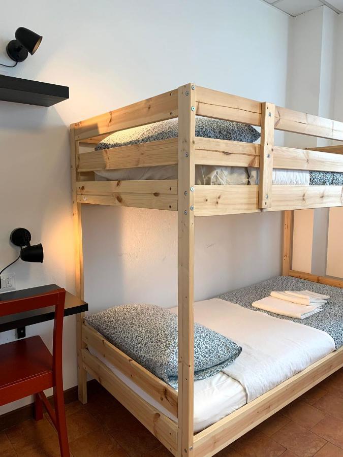 Cascina Bellaria Hostel Милано Екстериор снимка