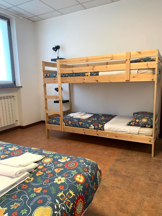 Cascina Bellaria Hostel Милано Екстериор снимка