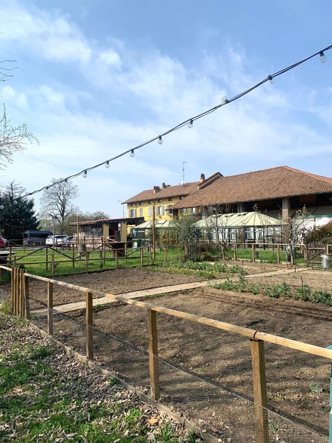 Cascina Bellaria Hostel Милано Екстериор снимка