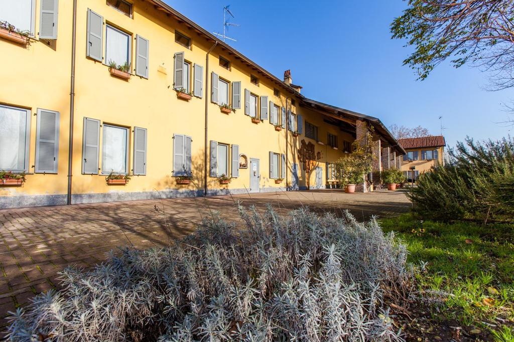 Cascina Bellaria Hostel Милано Екстериор снимка